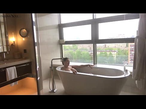 ❤️ Foshnjë e jashtëzakonshme që tund me pasion pidhin e saj në banjë ❤❌ Video seksi në sq.pornogroupp.ru ﹏
